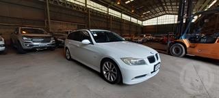2007 BMW 320i Touring Photo