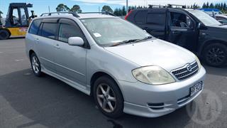 2004 Toyota Fielder Station Wagon Photo