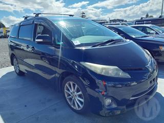 2009 Toyota Estima Station Wagon Photo