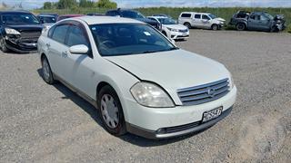 2004 Nissan Teana 230 JK Sedan Photo