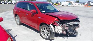 2014 Mitsubishi Outlander Station Wagon Photo