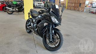 2018 Kawasaki ex 650k Motor Cycle Photo