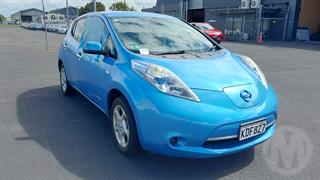 2011 Nissan Leaf Hatch Photo