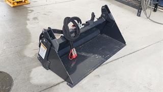 2025 Wolverine MCB-11-48W Combination Bucket Photo