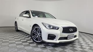 2014 Nissan Skyline 350gt Hybrid 4D Sedan Photo