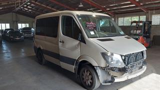 2016 Mercedes-Benz Sprinter 313 CDI 3250 C MB High Roof Van Photo