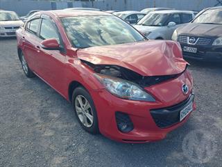 2012 Mazda Axela Sedan Photo