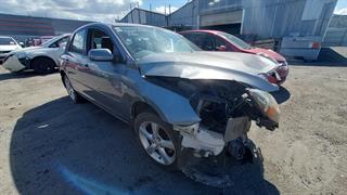 2004 Mazda 3 Hatch Photo