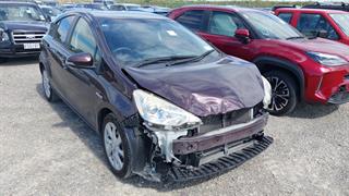 2014 Toyota Aqua Hatch Photo