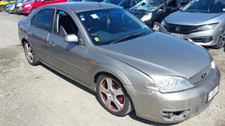 2002 Ford Mondeo ST24 V6 Sedan Manua Sedan Photo