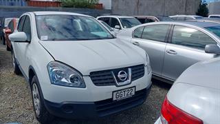 2010 Nissan Qashqai 2.0 ST AT Hatch Photo