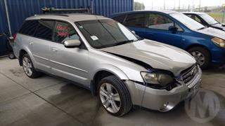 2004 Subaru Outback Station Wagon Photo