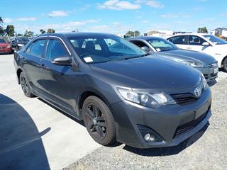2015 Toyota Camry RZ 2.5P/6AT/SL/4DR/ Sedan Photo
