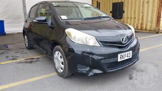 2011 Toyota Vitz Hatch Photo