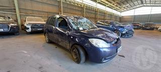 2006 Mazda Demio Hatch Photo