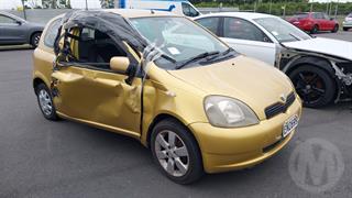 1999 Toyota Vitz Hatch Photo