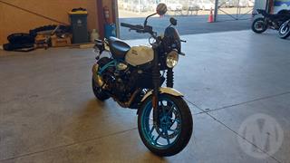 2025 Royal Enfield Guerrilla 450 Motorcycle Photo