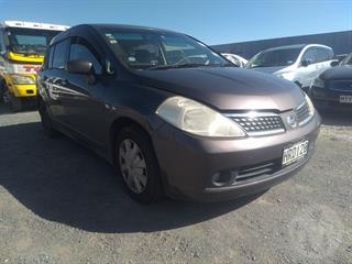 2007 Nissan Tiida Hatch Photo