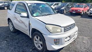 2001 Toyota RAV4 Station Wagon Photo