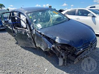 2010 Volkswagen Golf Hatch Photo