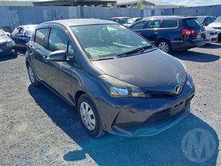 2015 Toyota Vitz Hatch Photo
