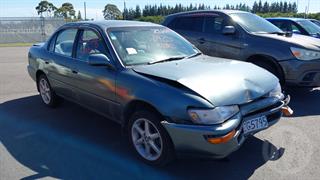 1991 Toyota Corolla Sedan Photo