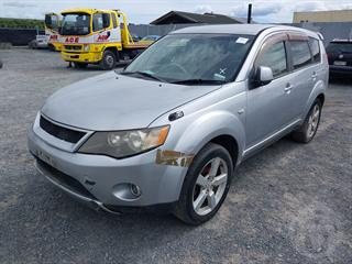 2006 Mitsubishi Outlander Station Wagon Photo