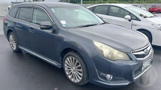 2010 Subaru Legacy Station Wagon Photo