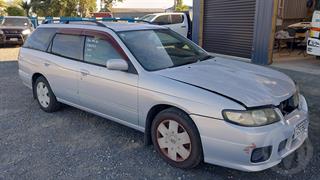 2005 Nissan Avenir Station Wagon Photo