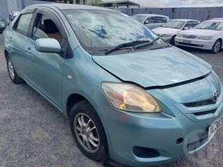 2005 Toyota Belta Sedan Photo