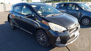 2012 Toyota Aqua Hatch Photo