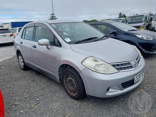 2012 Nissan Tiida Latio Sedan Photo