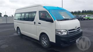 2011 Toyota Hiace ZX 3.0TD 5M 3 Seat Van Photo