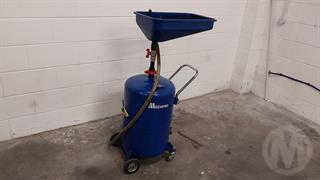 Mechpro oil Drainer Workshop Equipment Photo