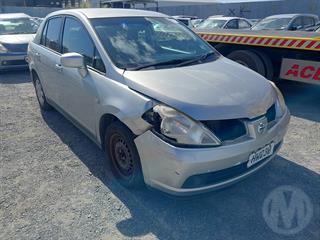 2005 Nissan Tiida Sedan Photo