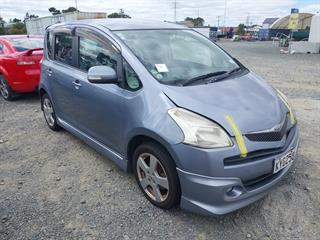 2006 Toyota Ractis Hatch Photo