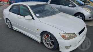 2002 Toyota Altezza Sedan Photo