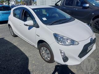 2016 Toyota Aqua Hatch Photo