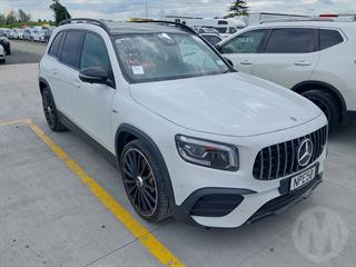 2021 Mercedes-Benz GLB 35 AMG 4M 2.0P/4WD Station Wagon Photo