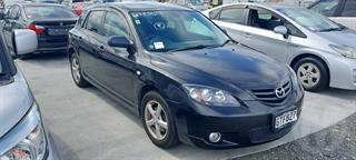2005 Mazda Axela Hatch Photo