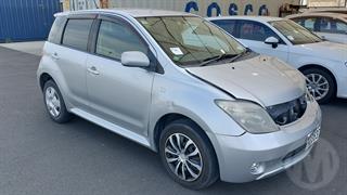 2006 Toyota IST Hatch Photo