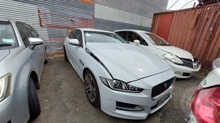 2017 Jaguar XE 20T R-sport Sedan Photo