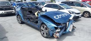 2004 Holden Commodore Executive V6 Sedan Photo