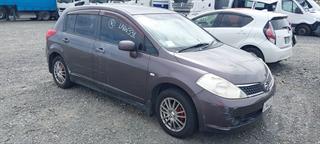 2007 Nissan Tiida Hatch Photo