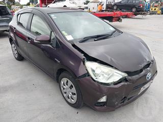 2014 Toyota Aqua Hatch Photo