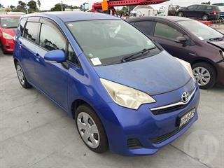 2011 Toyota Ractis Hatch Photo