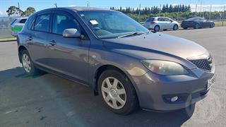 2007 Mazda Axela Hatch Photo