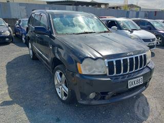 2006 Jeep Grand Cherokee SRT8 Station Wagon Photo