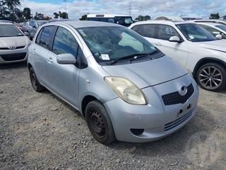 2006 Toyota Vitz Hatch Photo