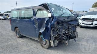 2019 Nissan NV350 Caravan Van Photo